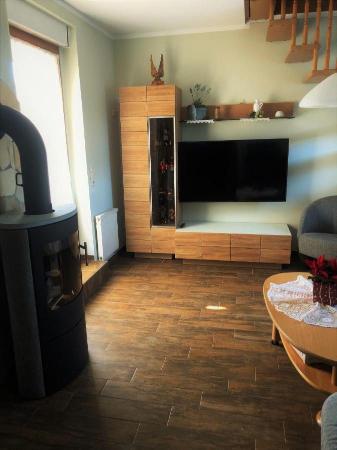 Ferienhaus Erzgebirge "An Der Trebe" Mit Kamin Und Sauna Neuhausen  Esterno foto
