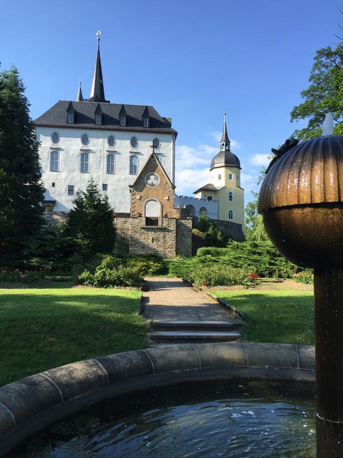 Ferienhaus Erzgebirge "An Der Trebe" Mit Kamin Und Sauna Neuhausen  Esterno foto